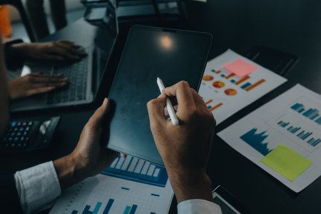 Essential Features of Competitor Analysis Tools for UK-based SEO Campaigns