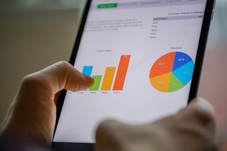 Measuring Crawl Efficiency on British Domains: Tools, Metrics, and Reporting